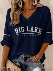 Women's BIG LAKE TINY EGO Printed Mid-length Sleeves V-neck T-shirt